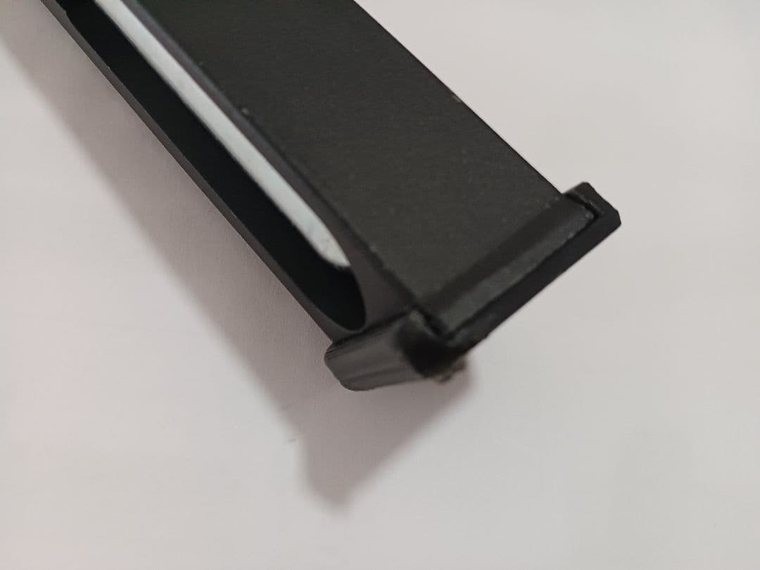 さ*ら様 carbon8　ストライカー9　CO2ガスガン