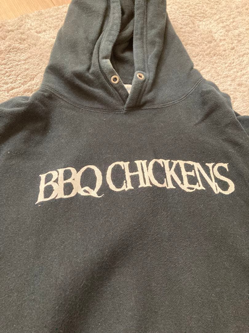BBQ CHICKENS パーカー - メルカリ