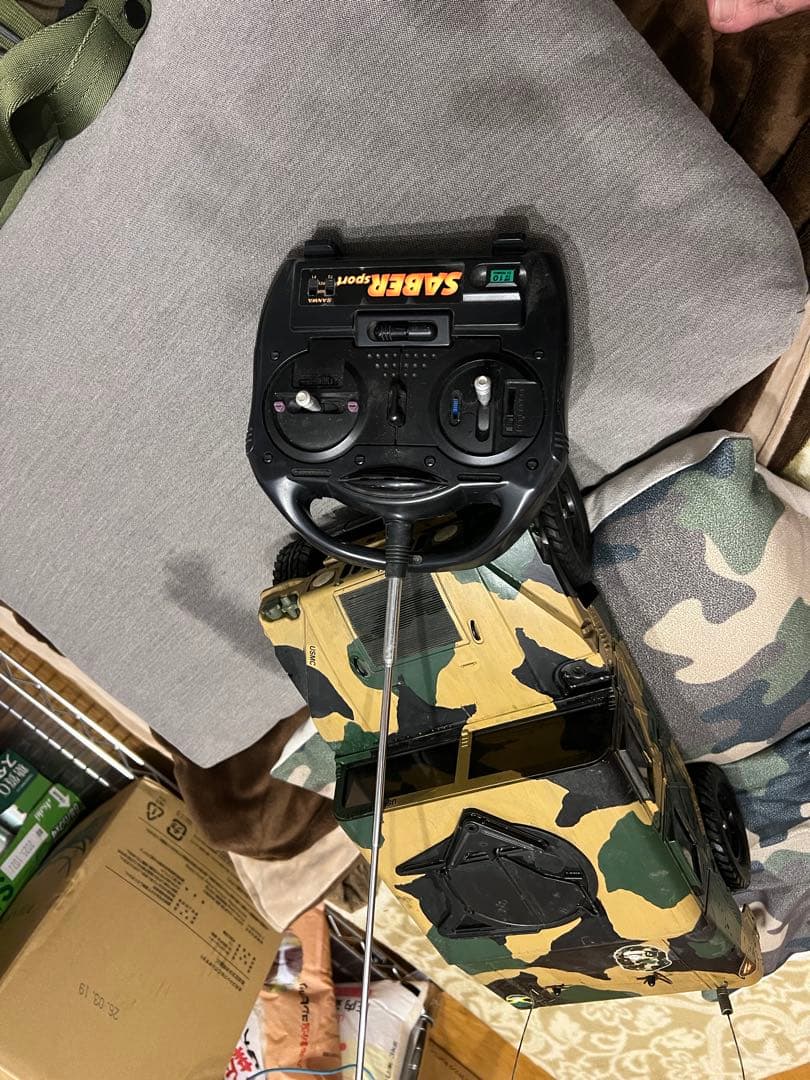 迷彩 ハマー H1 ラジコンカー