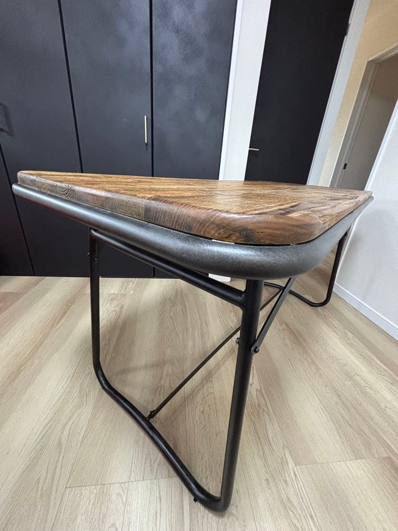 クラッシュゲート　アイアンダイニングテーブル