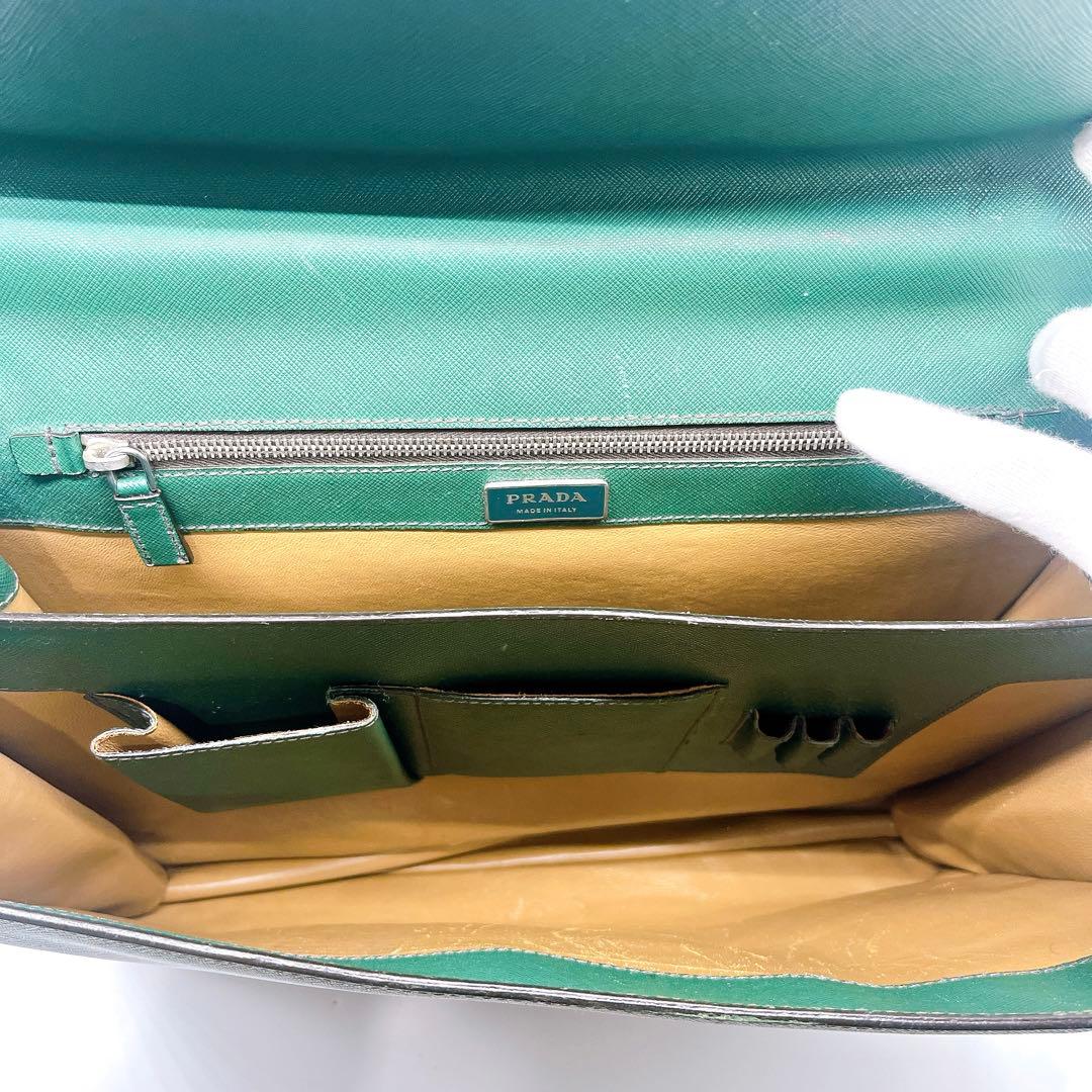 PRADA プラダ　メンズ　レザー　ビジネスバッグ　ブリーフケース　緑