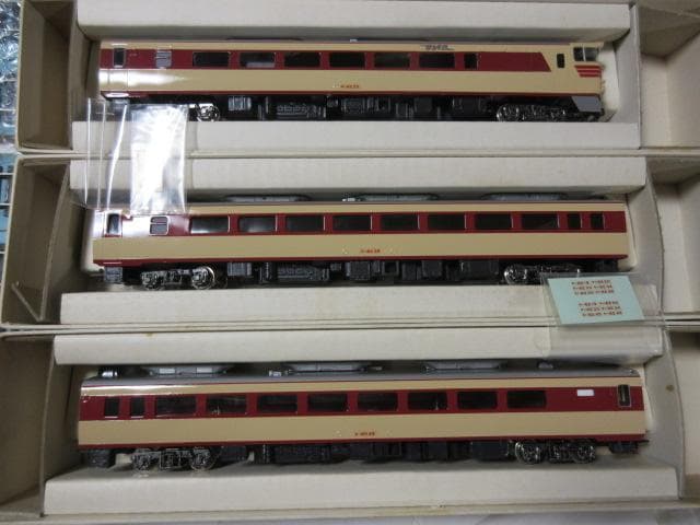 国鉄 キハ80系気動車 3両セット HOゲージ　(金属製 / エンドウ製）