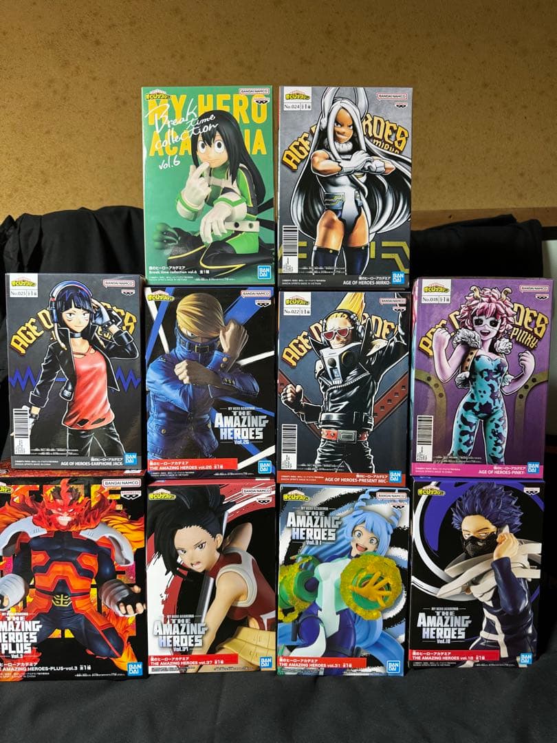 ヒロアカ フィギュア 蛙吹梅雨 八百万百 エンデヴァー 耳郎響香 10体