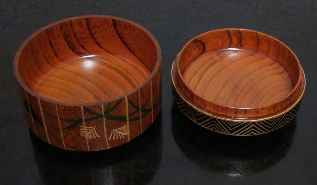 月抱作　虫籠　香合　共箱　茶道具