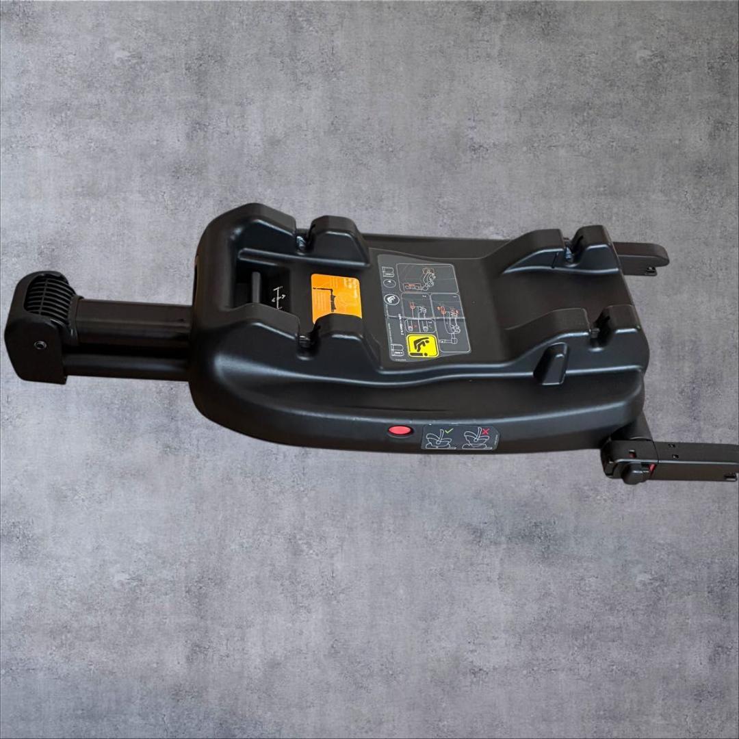 美品 joie アイ・スナグ2＋アイ・ベースラックス2 セット ISOFIX固定