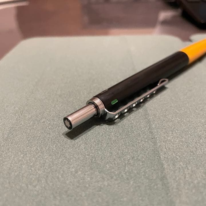 モンブラン カレラ 570 4色ボールペン ポルシェデザイン