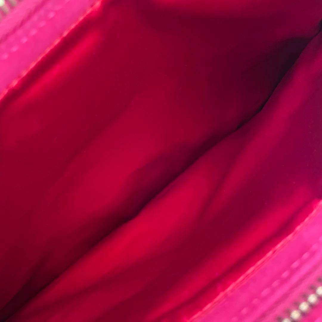 Fendi ピンク スエード ショルダーバッグ　マンマバケット