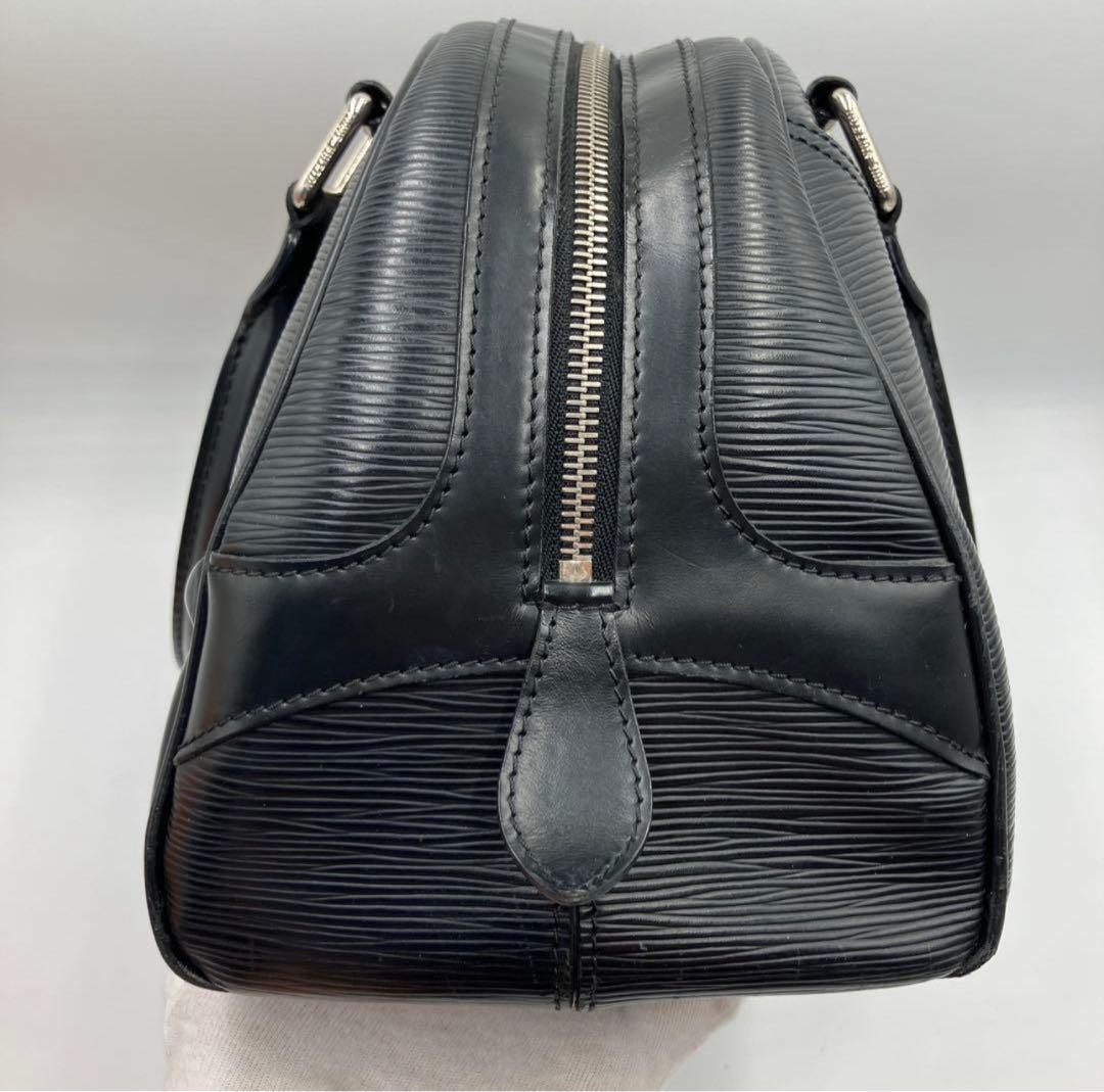 LOUIS VUITTON エピ ボーリング モンテーニュGM M59312