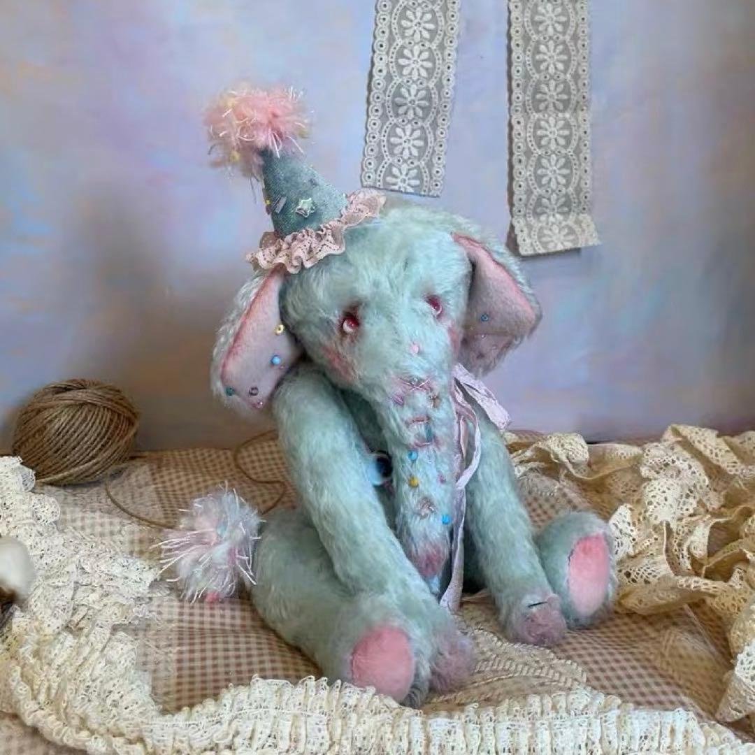 ミヌエット子猫ちゃん♡美人さん♡アートドール♡ぬいぐるみ♡大きめ