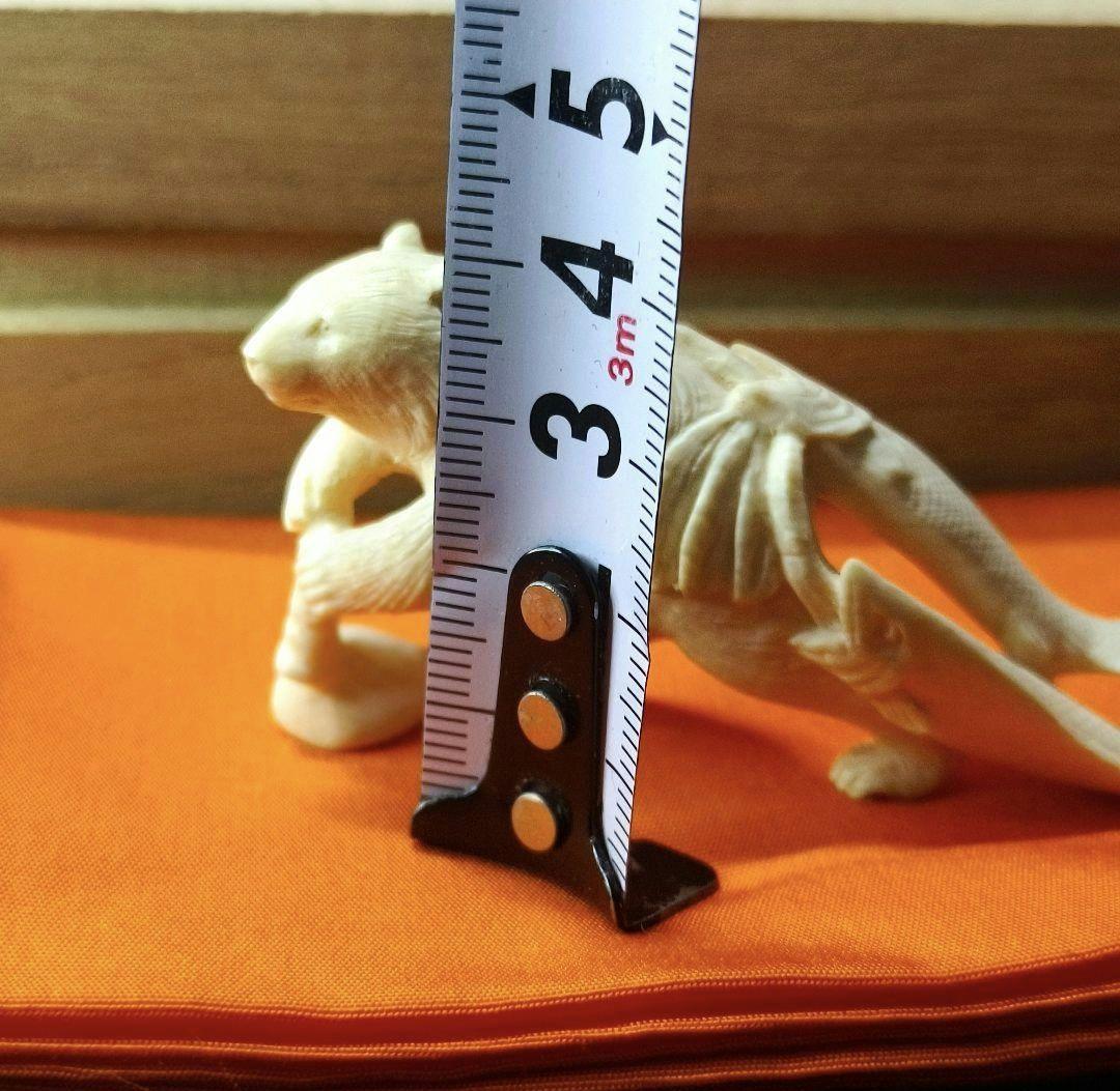 置物 熊 寛支作 共箱 天然素材彫刻 手彫り細工 未使用美品 時代物 蒐集