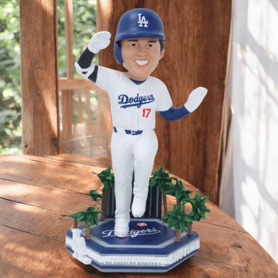 【新品】Shohei Ohtani ボブルヘッドフィギュア LA Dodgers 楽天市場】大谷翔平 ボブルヘッド 4.5インチFOCO MLB MINI BIG HEADS