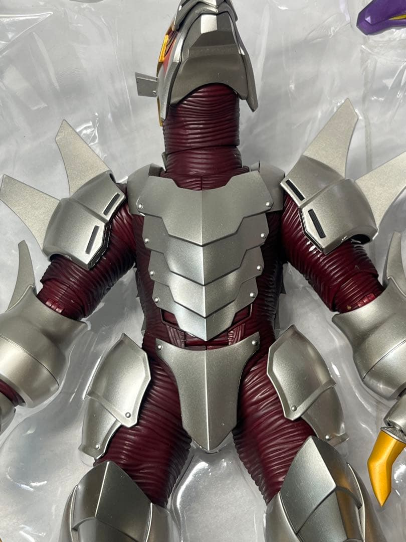 S.H.Figuarts ジェノサイダー 仮面ライダー龍騎