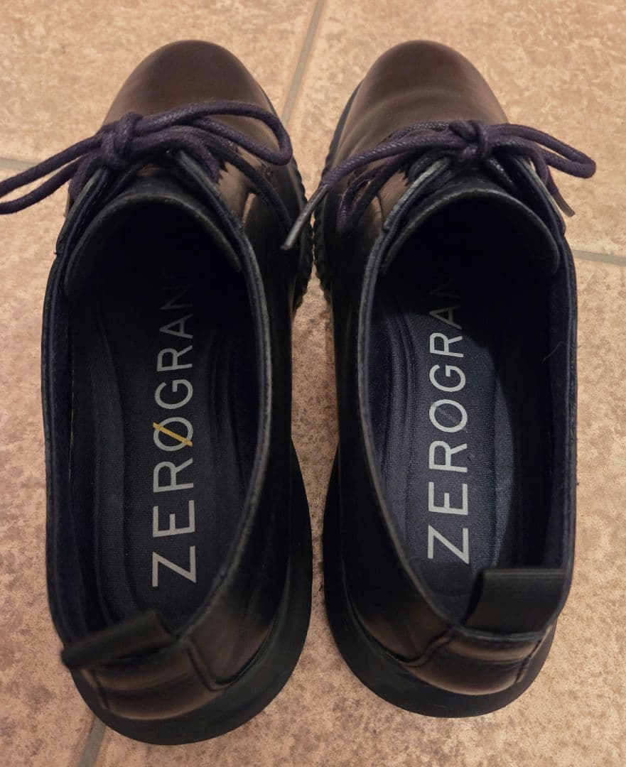 [極美品]COLE HAAN ゼログランド プレーントゥシューズ 9w