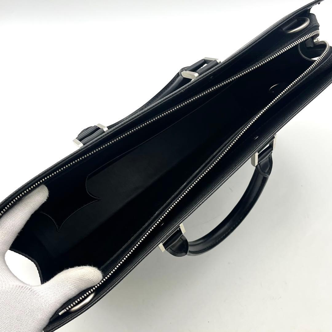 ルイヴィトン タイガ ポルトドキュマンロザン ビジネスバッグ 本物 正規品 人気