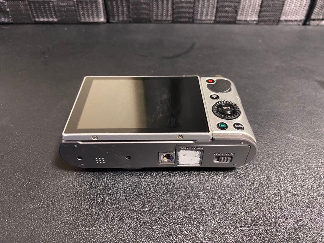 CASIO EX-ZR1700 EXILIM デジタルカメラ 【ジャンク】