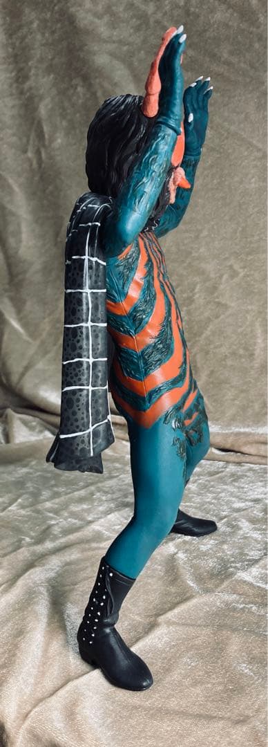 完成品　ビリケン商会　蜘蛛男　リアルモデルキットシリーズ