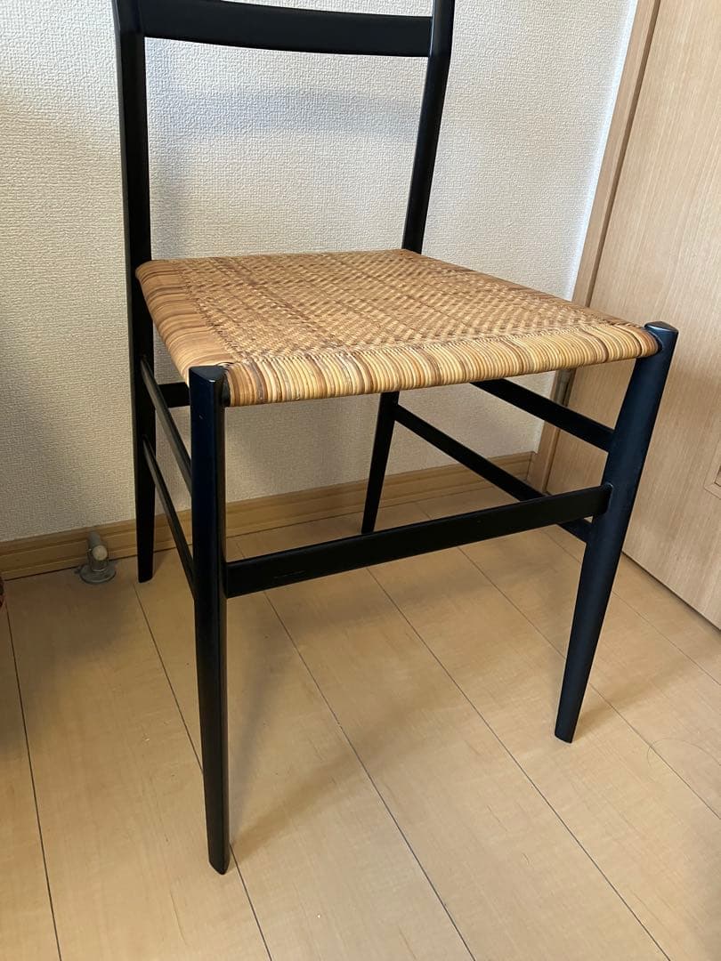 SUPERLEGGERA スーパーレジェーラ　チェア