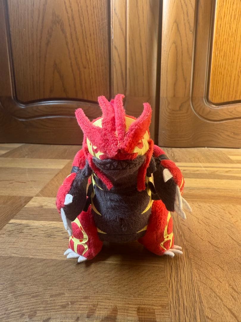 激レアメガリザードン ぬいぐるみ 赤黒