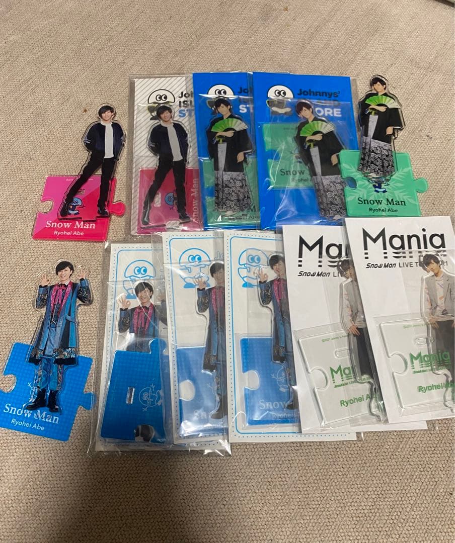 snowmanの阿部亮平くんのアクリルスタンド 4個セット