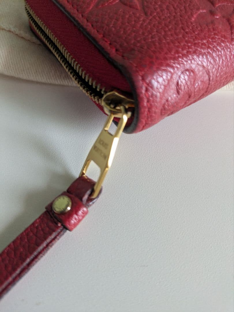 ルイヴィトン　モノグラム　アンプラント　ジッピー・パース　赤　 ミニ財布