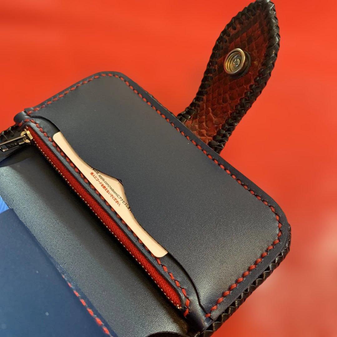 ハンドメイドレザークラフトレッドパイソンミドルウォレット牛革紺色牛レース編み紺色