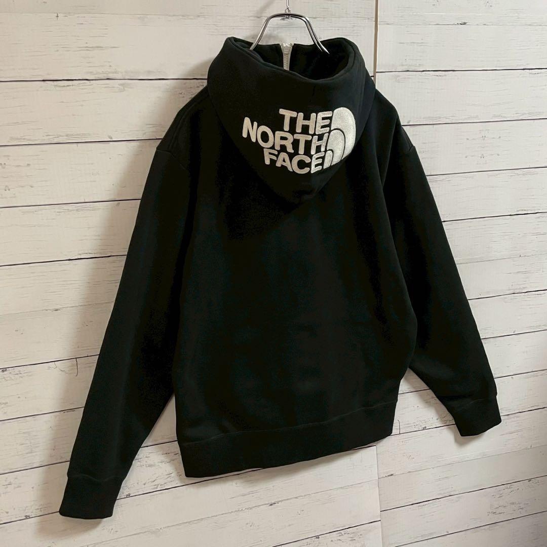 1【即完売モデル】ザノースフェイス☆フード刺繍　リアビュー☆370