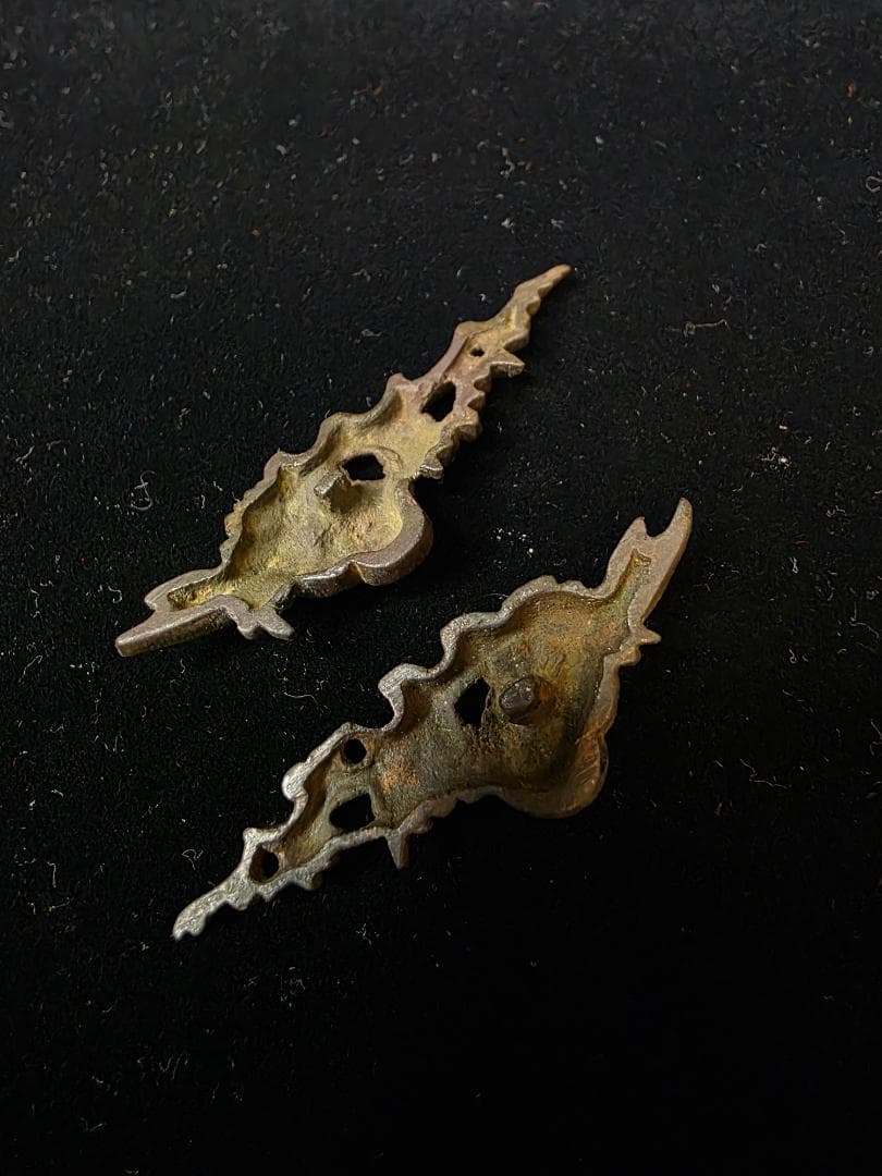 鉄地 梅樹に猛禽図目貫 梟 無銘 拵 日本刀 刀装具 骨董 古美術 江戸時代