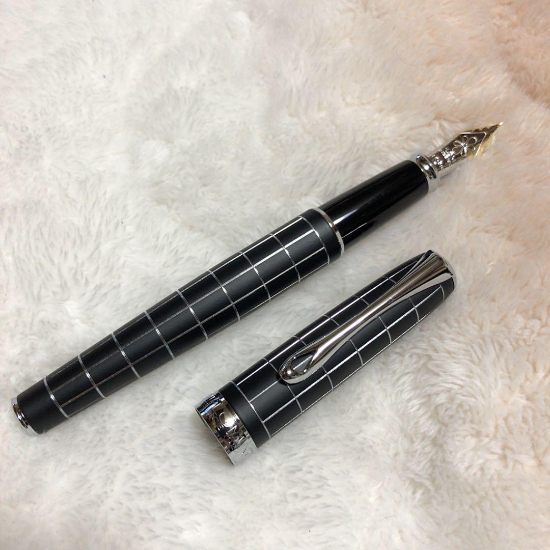 ☆廃番 新品 ディプロマット 万年筆 ローム ギロシェ ラピスブラック
