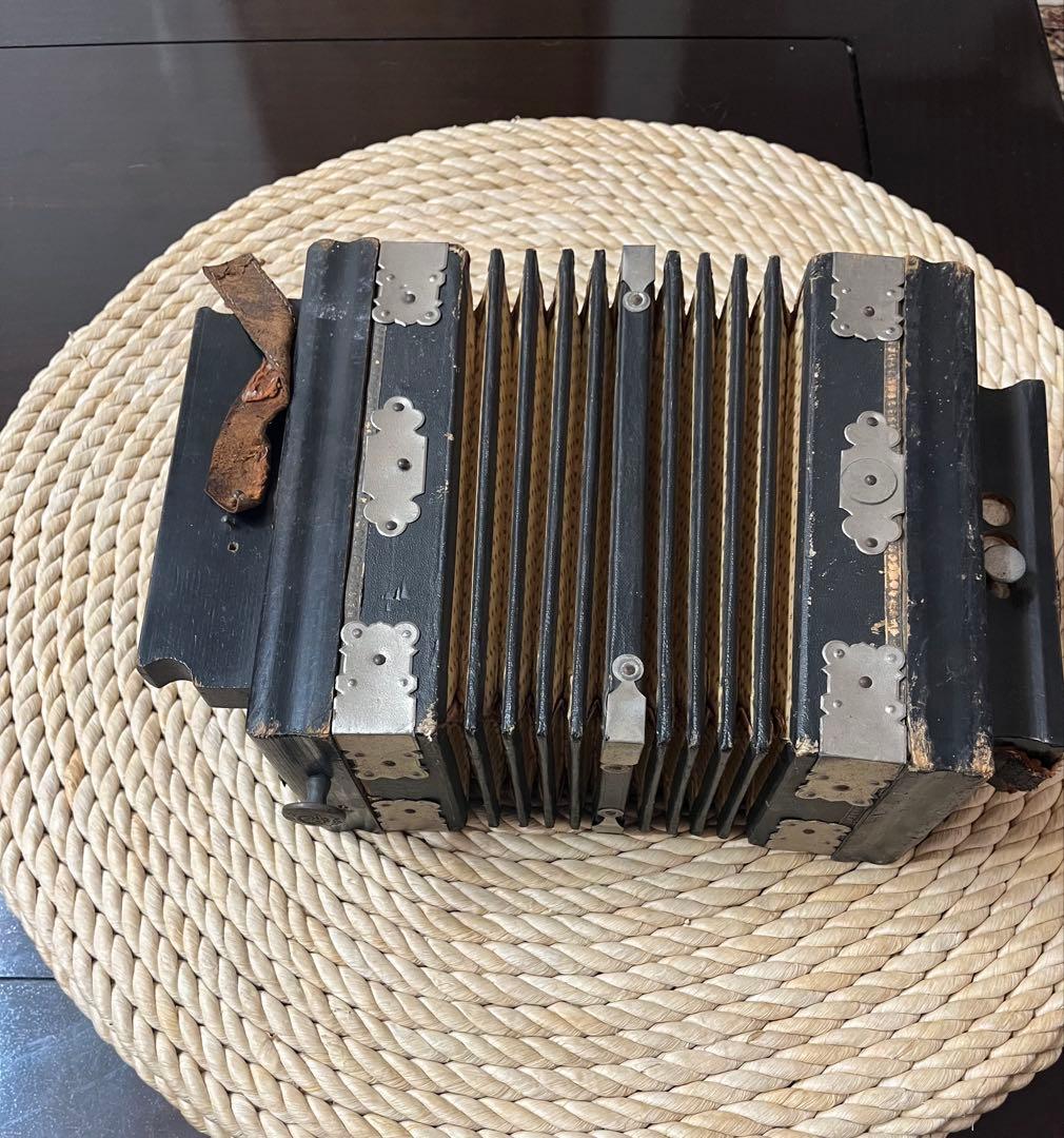 アンティーク フランス製 アコーディオン 楽器 インテリア 骨董 古い