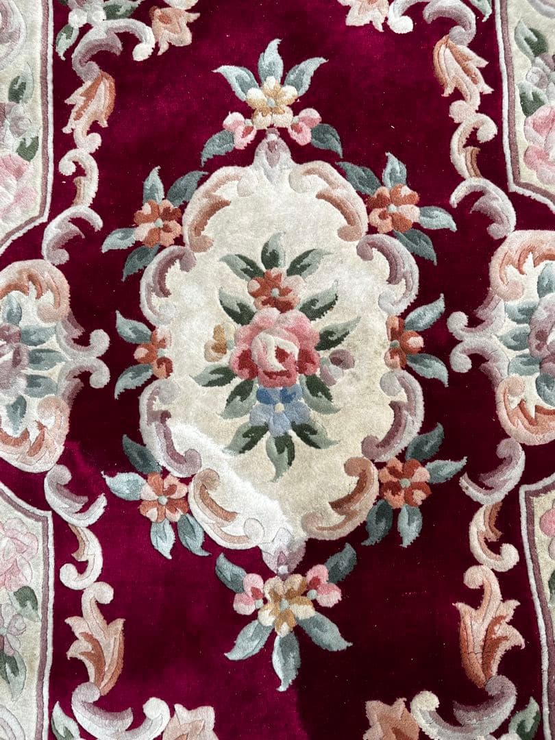 緞通 段通 絨毯 肉厚 花柄 房あり 厚さ2cm 綺麗なワインレッド - メルカリ