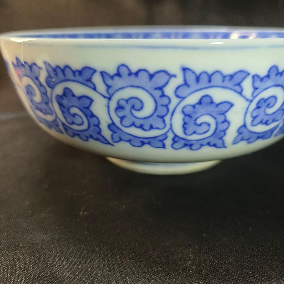 肥前南河原源右衛門 作 染付草花文 皿 源右衛門窯 直径30㎝ 尺皿 本物