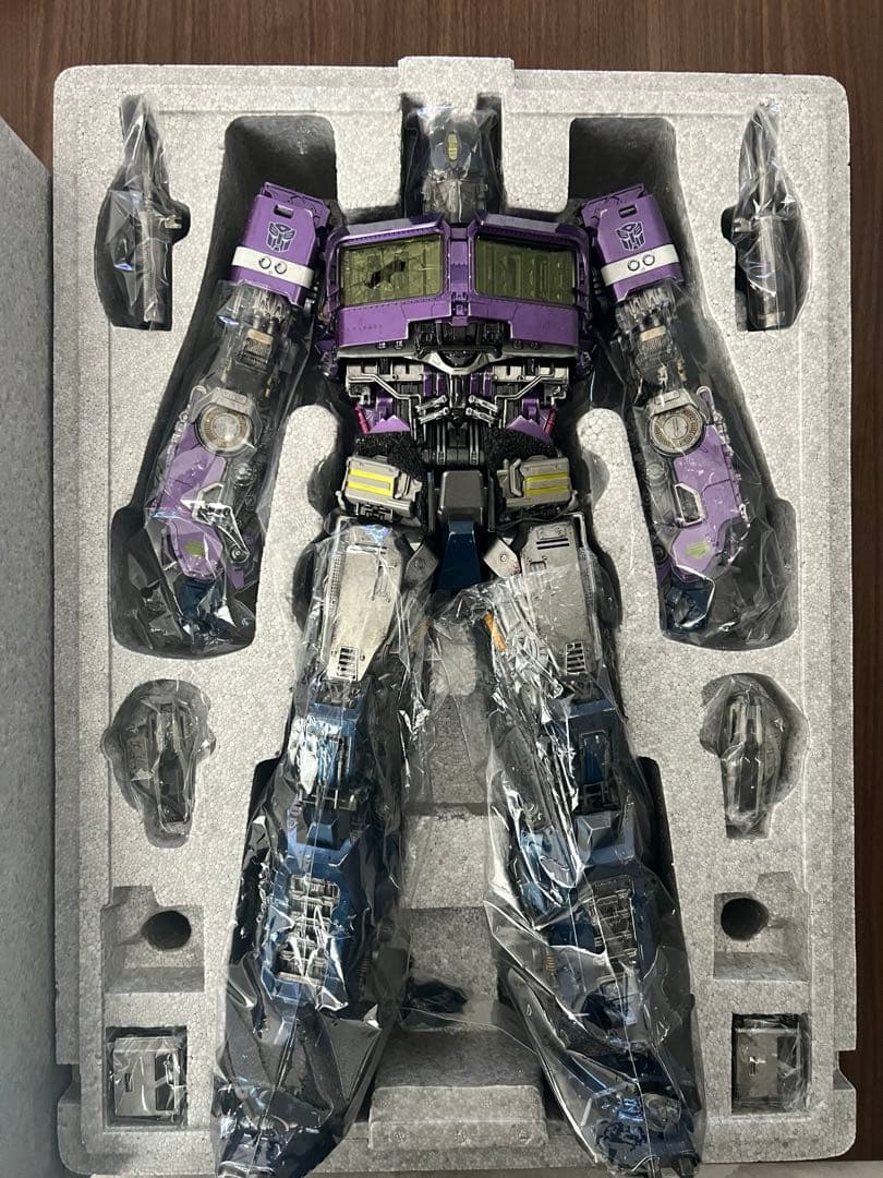 threezero premium シャッタードグラスオプティマスプライム