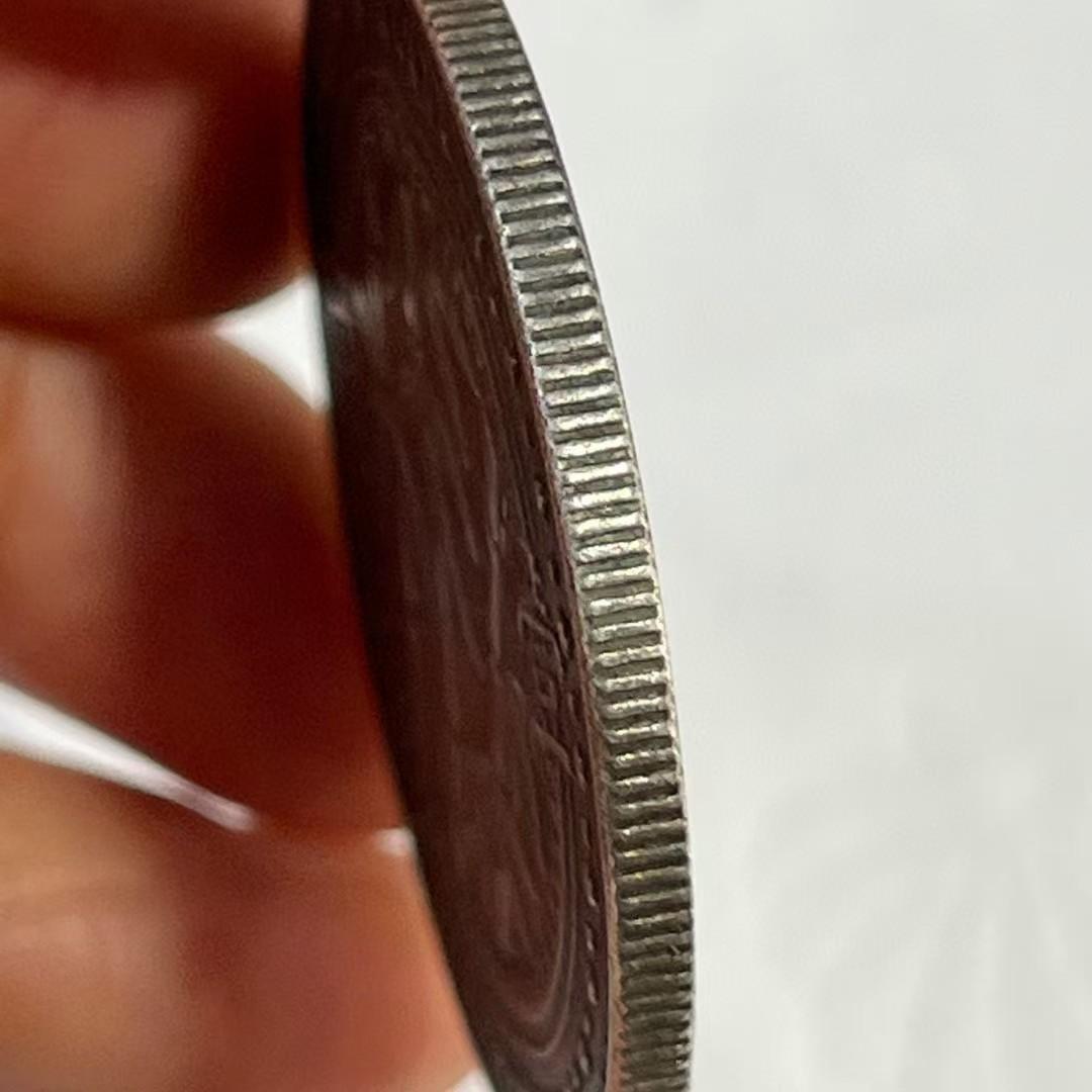 中国古銭・貴州竹子銀貨・ 民国三十八年・ 竹と建築図・銀製コイン・