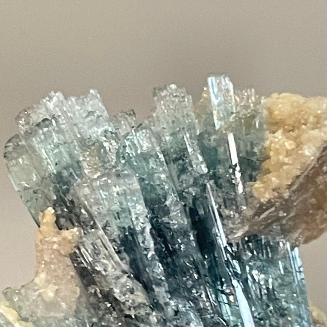 25812) ブラジル産 トルマリン 鉱物標本 原石