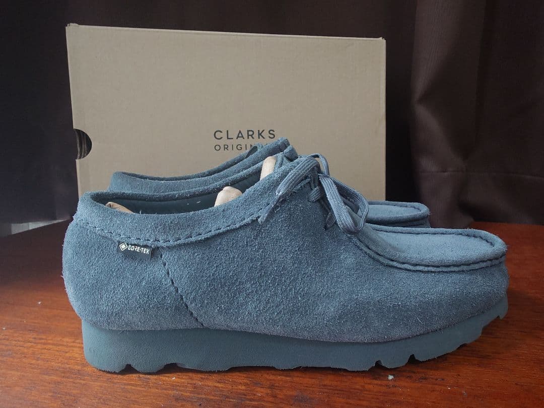 靴 CLARKS wallabee GTX Blue/Grey Sde UK8