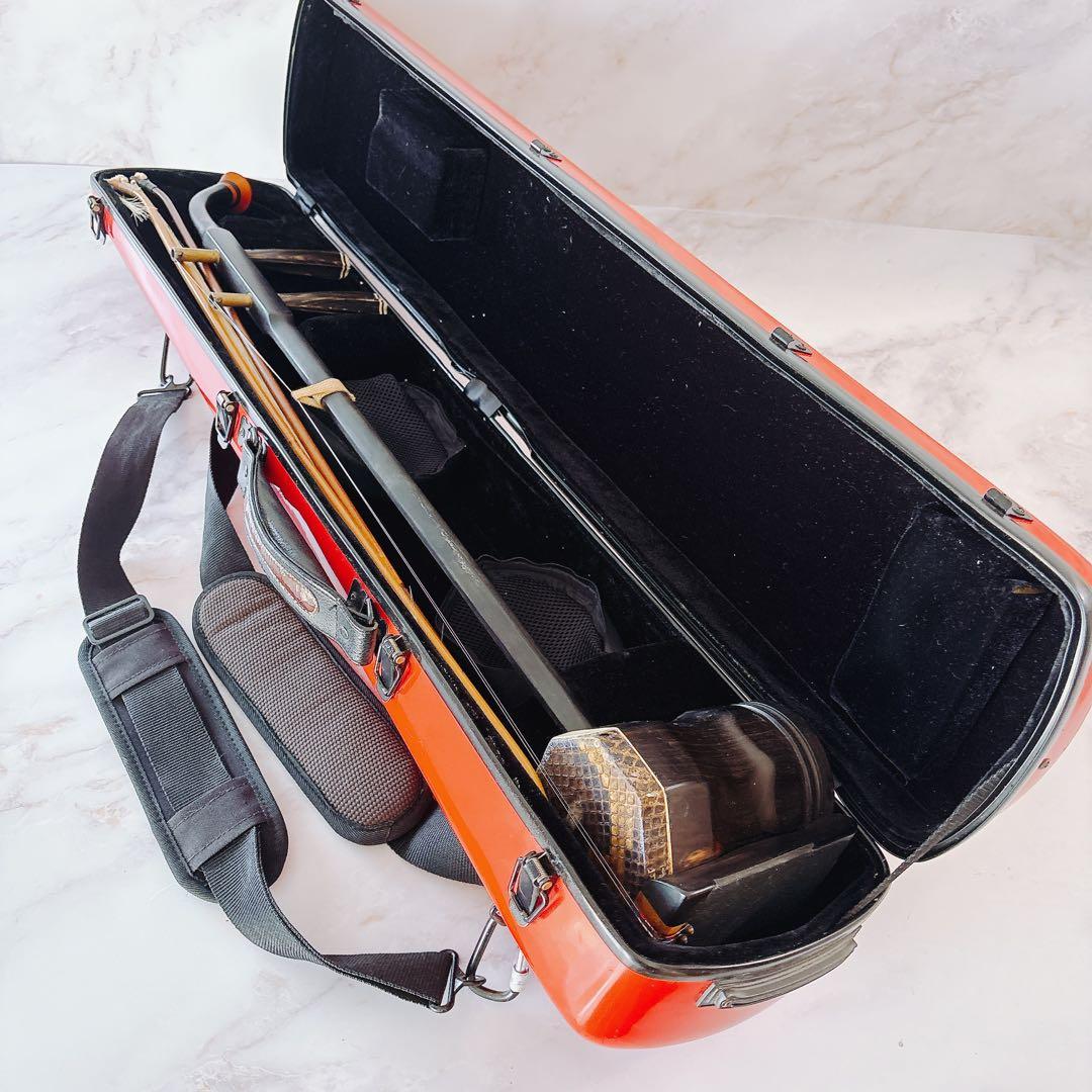 【超訳あり•胴格子破損】　二胡　ハードケース付き