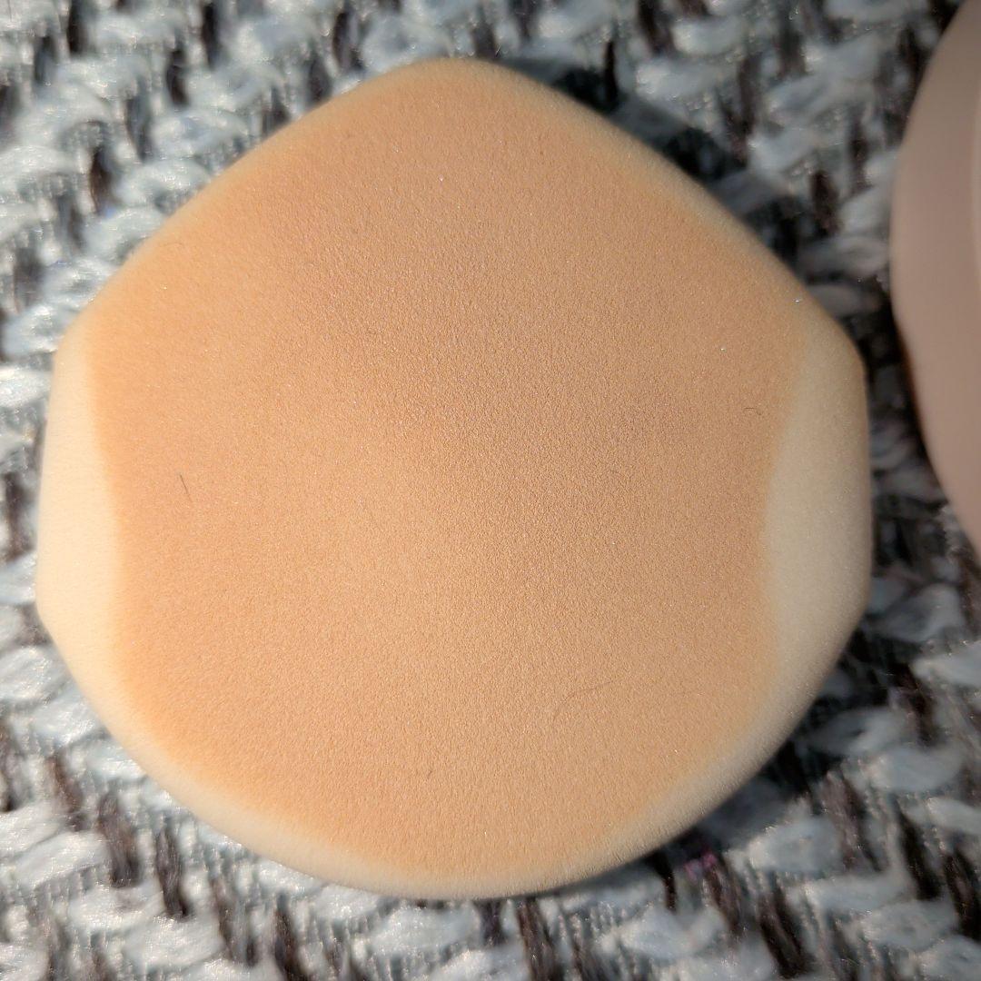 ブリリアージュ オーセンティックウーマン エフォートレスシック　色白肌　20