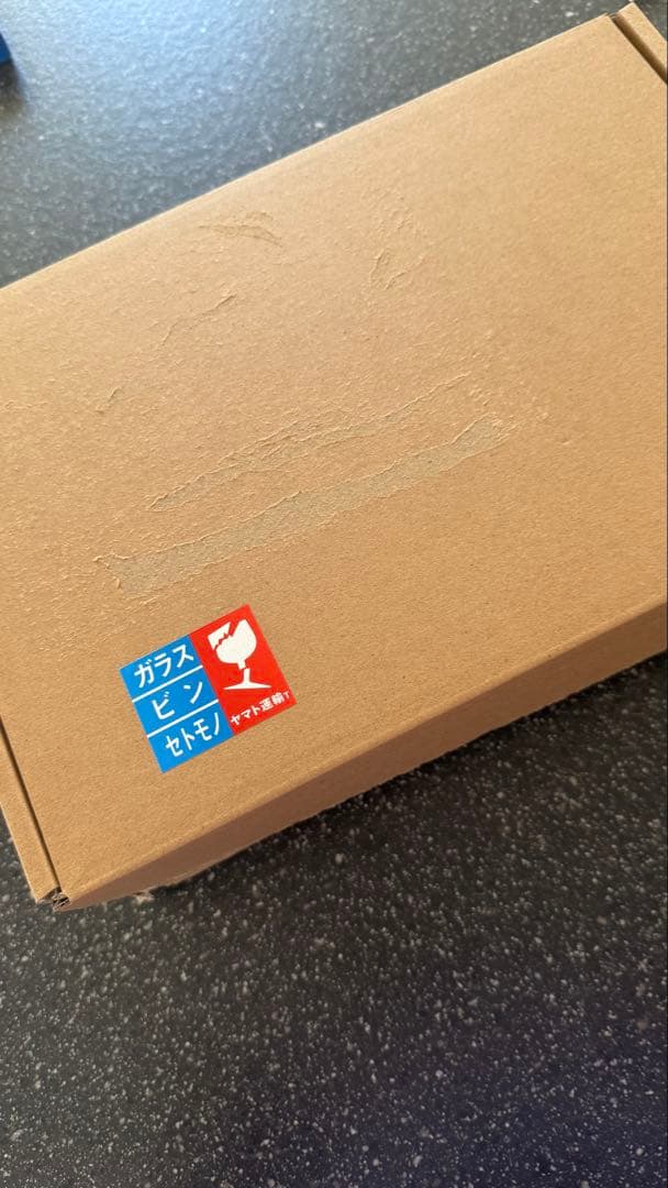 Dior マザーズデイ 母の日 ノベルティ 刺繍 ポーチ ギフトボックス