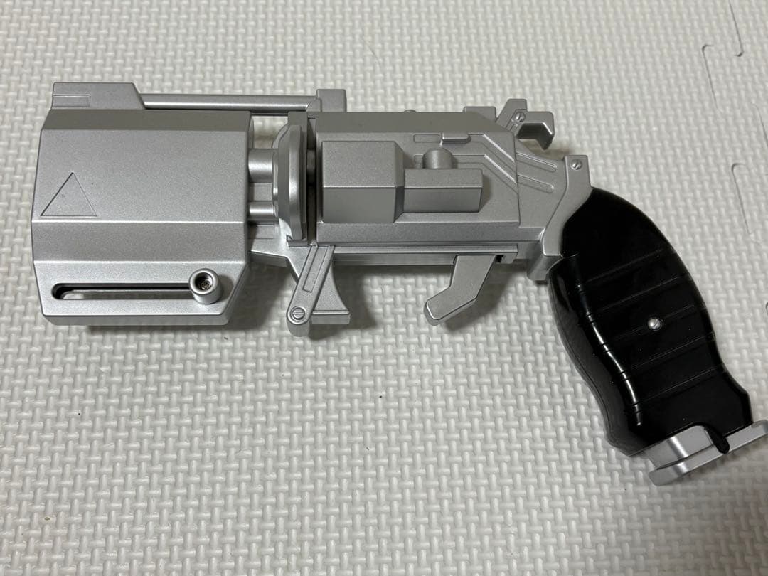 名探偵コナン　怪盗キッド　トランプ銃型ペンライト