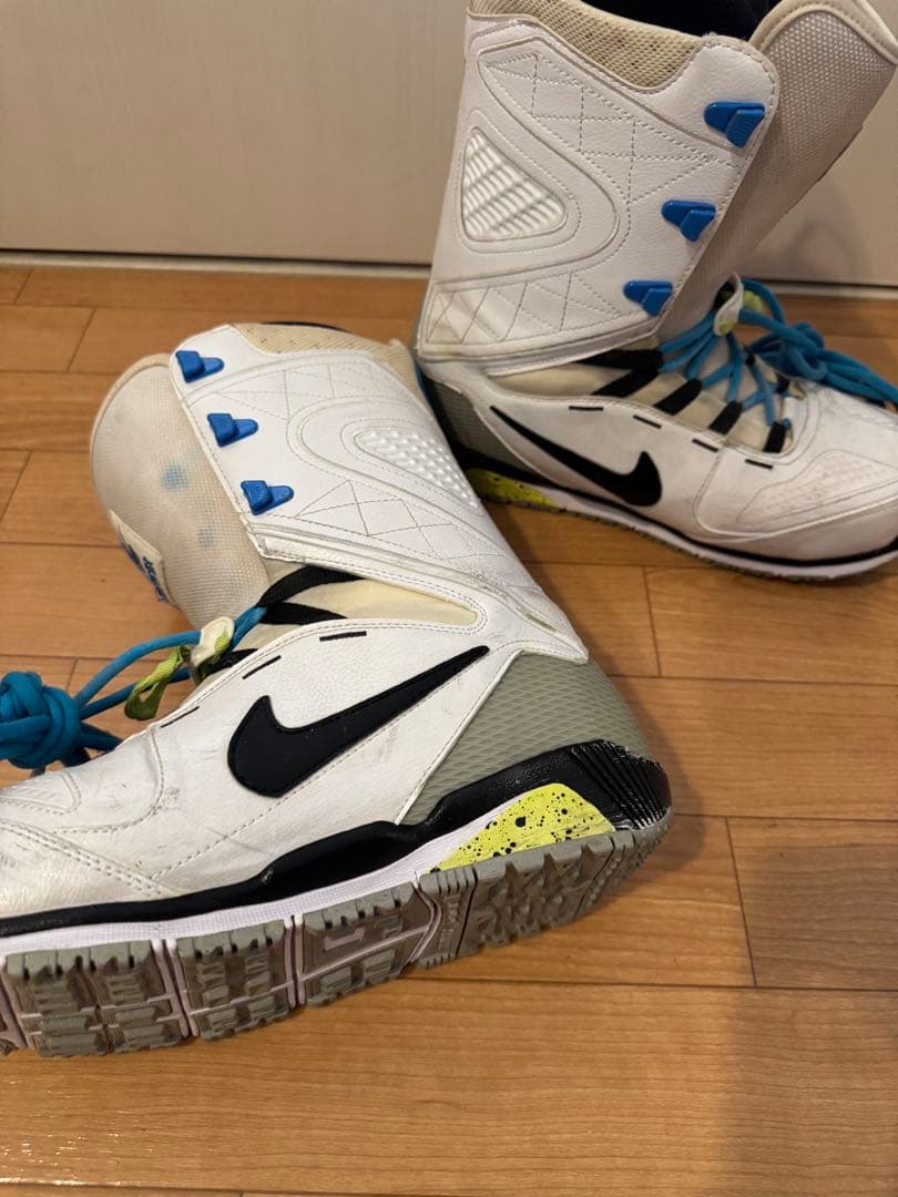 おかさん　NIKE SB ズーム怪獣 ブーツ 27cm