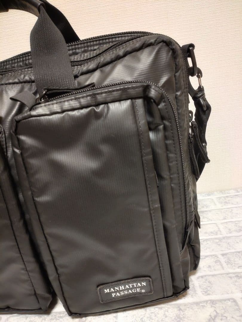 未使用に近い　タグ付き　マンハッタンパッセージ　ビジネスバッグ　ブラック2way