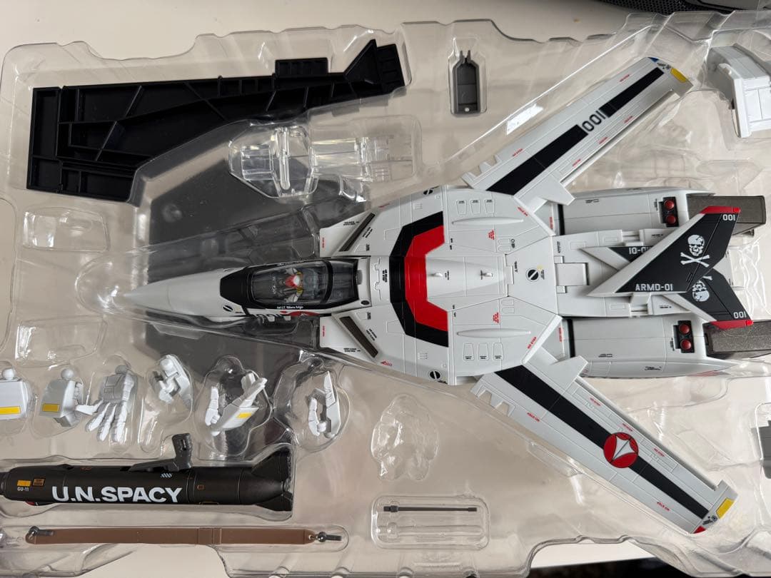 倉庫保管 バンダイ VF-1S VALKYRIE ムービーエディション