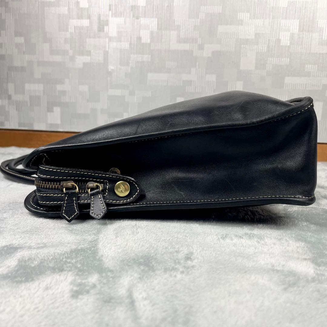 Vivienne Westwood ビジネスバッグ A4 ブラック 黒 オーブ - メルカリ