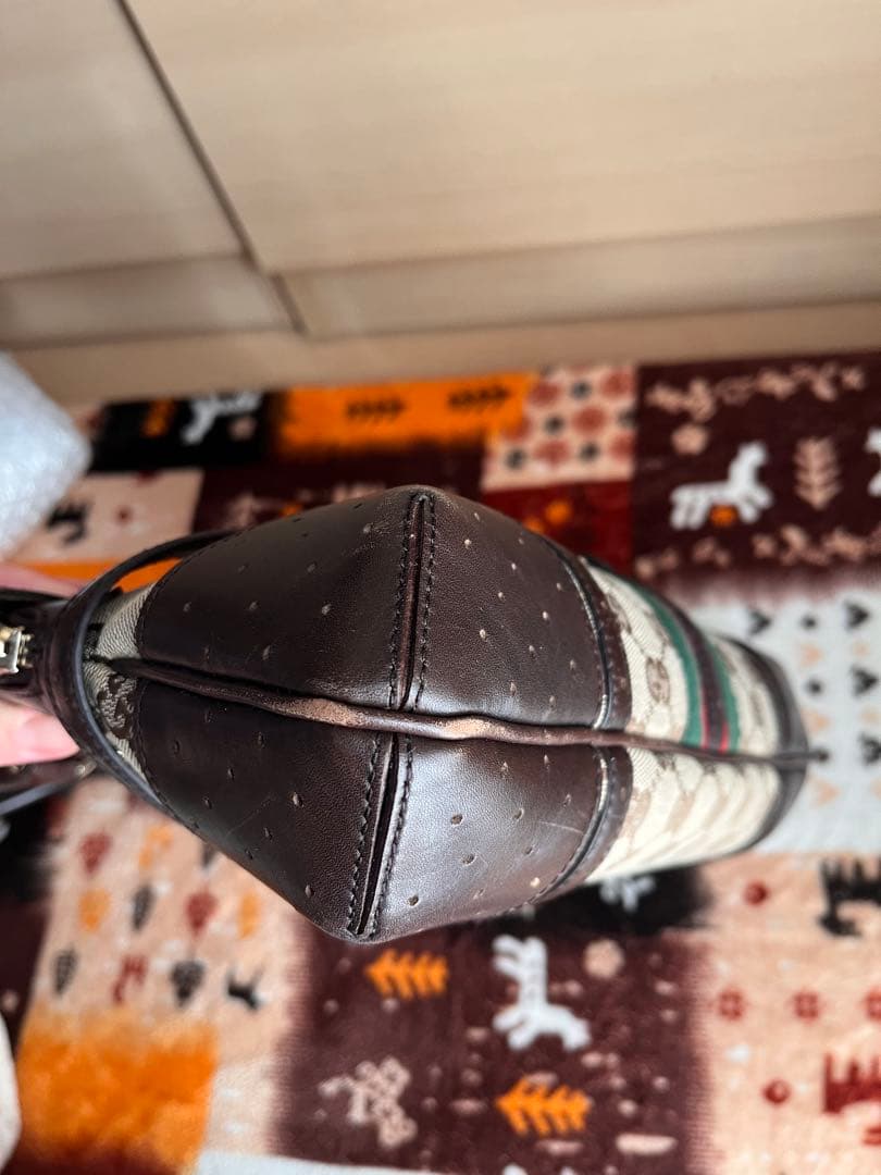 GUCCI グッチ　シェリーライン　ハンドバック