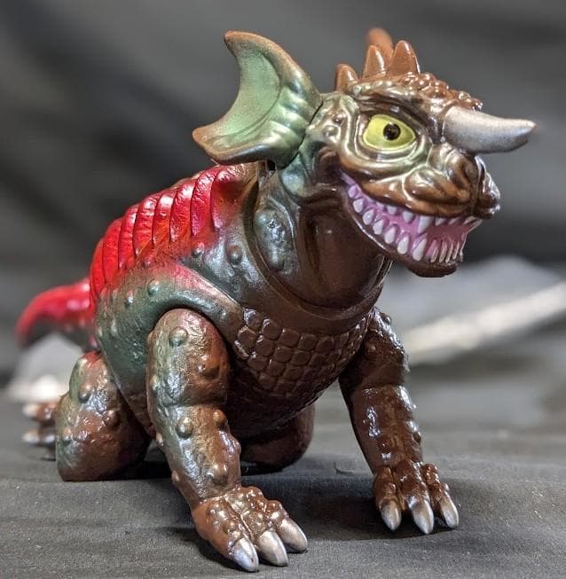 バラゴン 四つ足バージョン（マーミット）ビニパラベビー非売品ソフビフィギュア