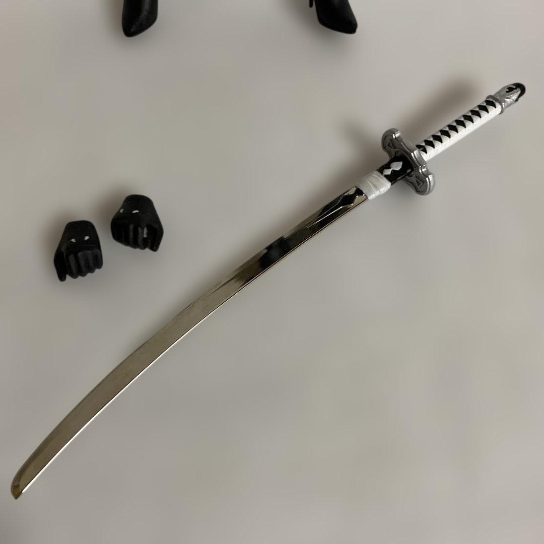 専用ページ］2B風可動フィギュア 黒衣装 刀付き 1/6 シームレス