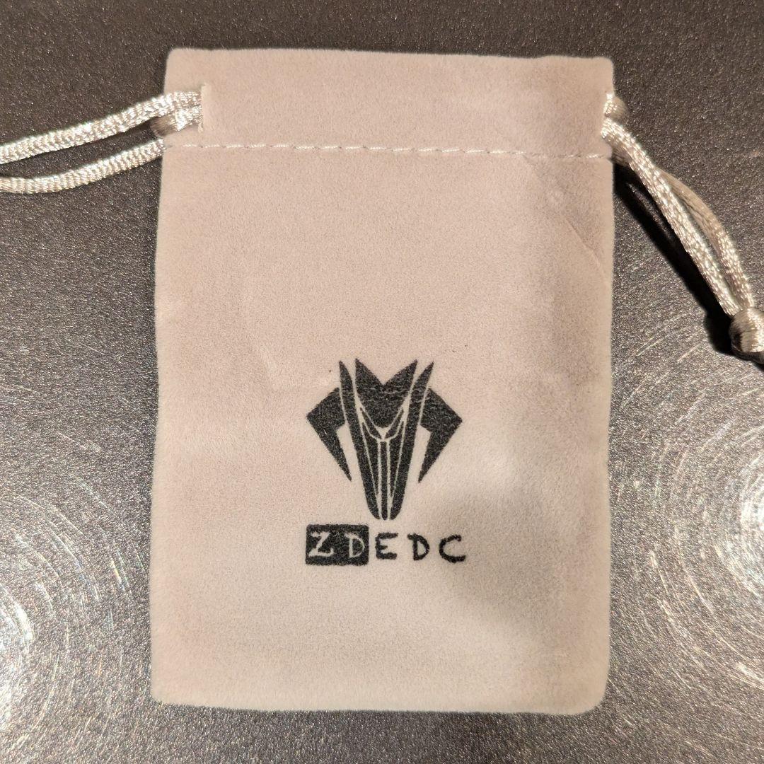 「正規品」ZD ドクロプッシュカード　PEEK製　EDC　フィジェットトイ