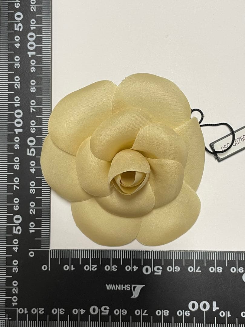 美品】CHANELシャネル カメリア コサージュ ブローチ 匿名配送❤︎