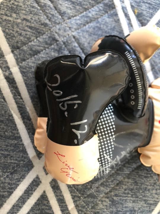 Live限定安室ちゃん直筆サイン入りだっこちゃん人形