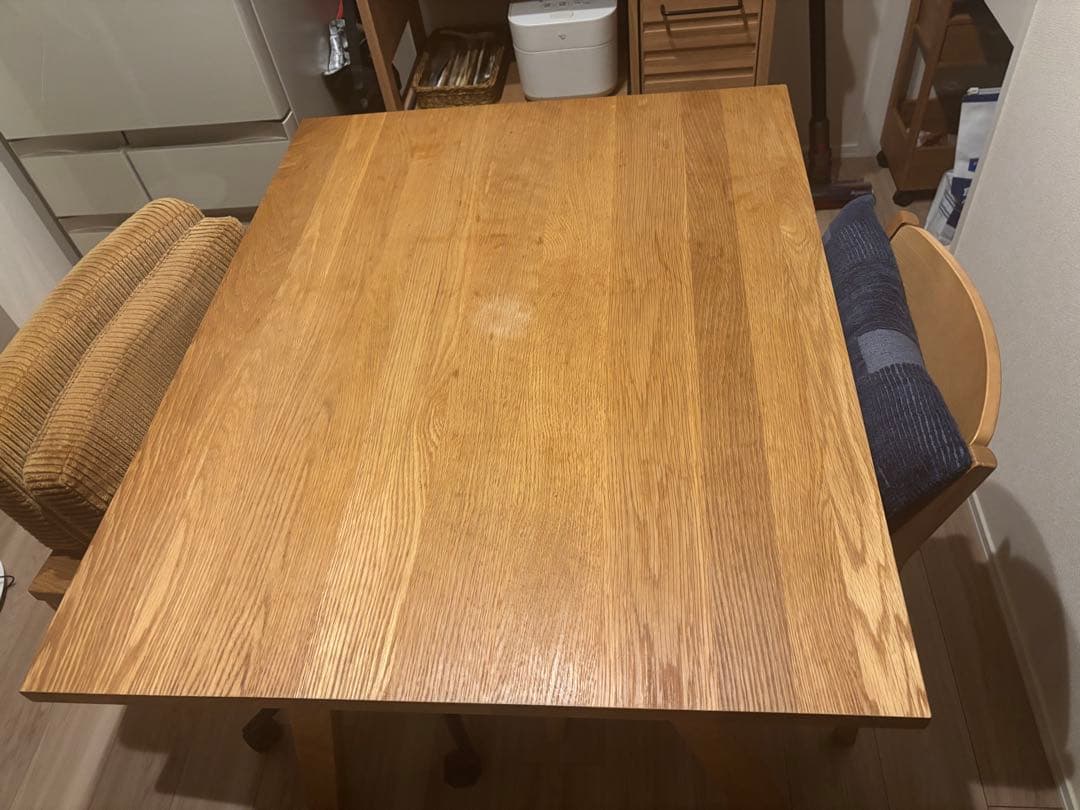 UNICO ELEMT（エレムト）ダイニングテーブル